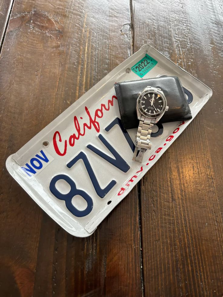 number plate tray